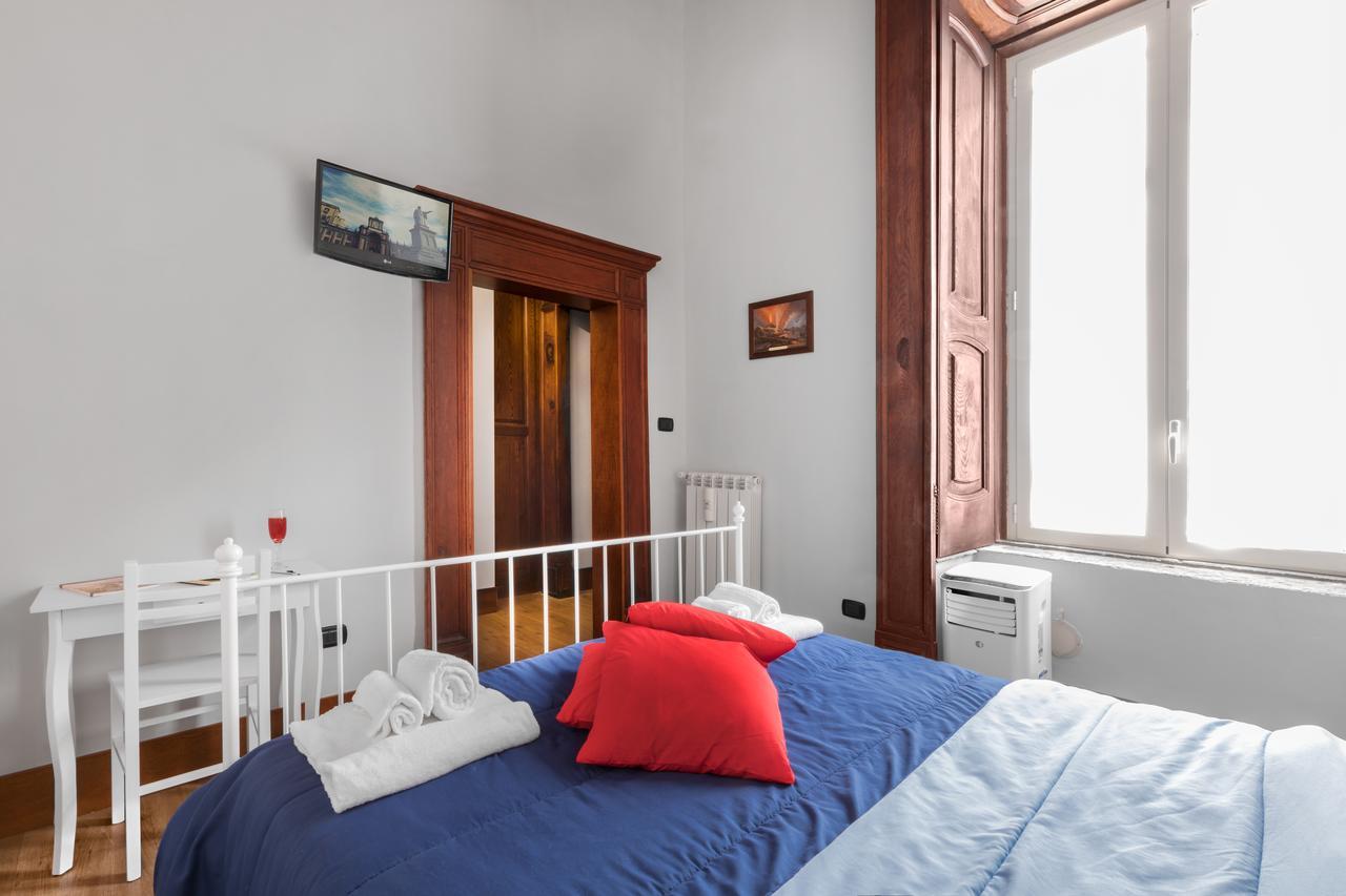 Opera Home Неаполь Екстер'єр фото