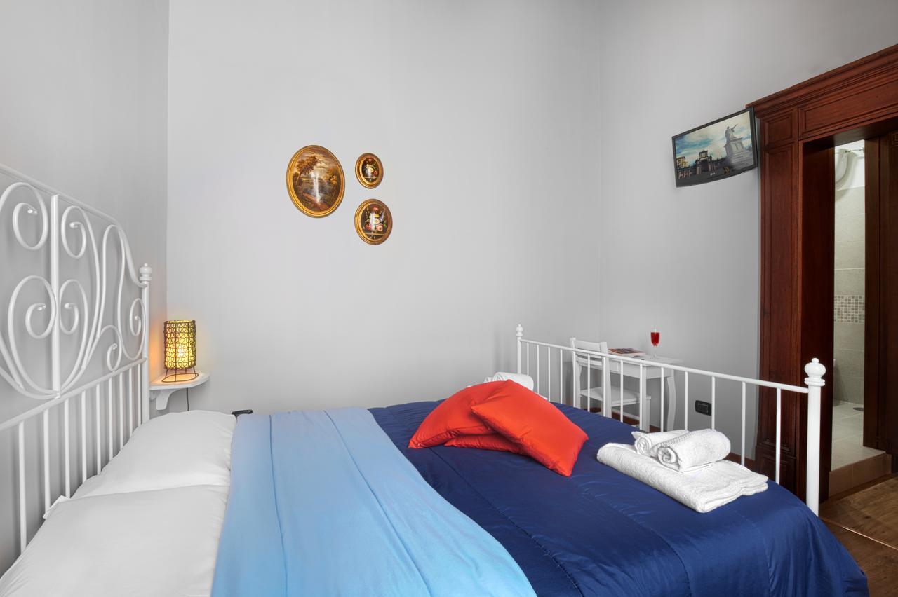 Opera Home Неаполь Екстер'єр фото