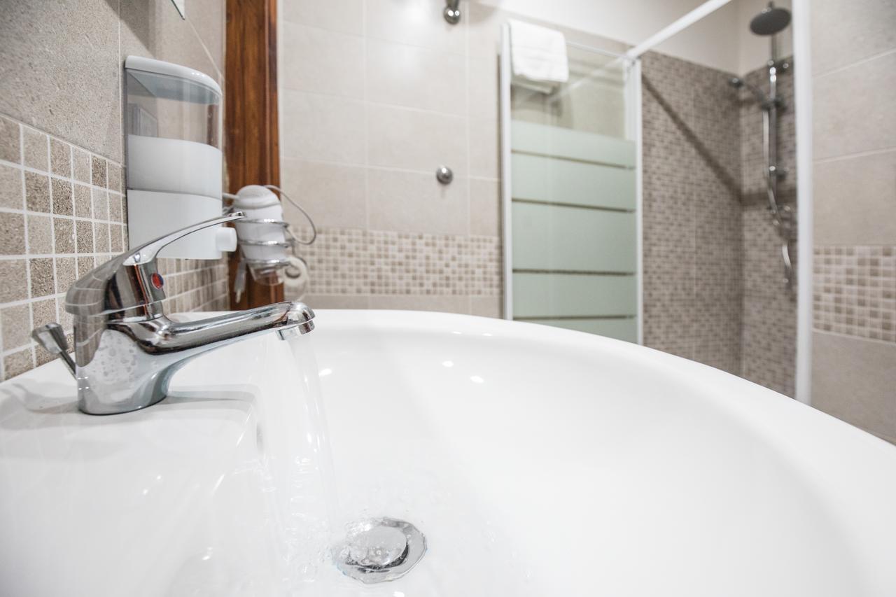 Opera Home Неаполь Екстер'єр фото