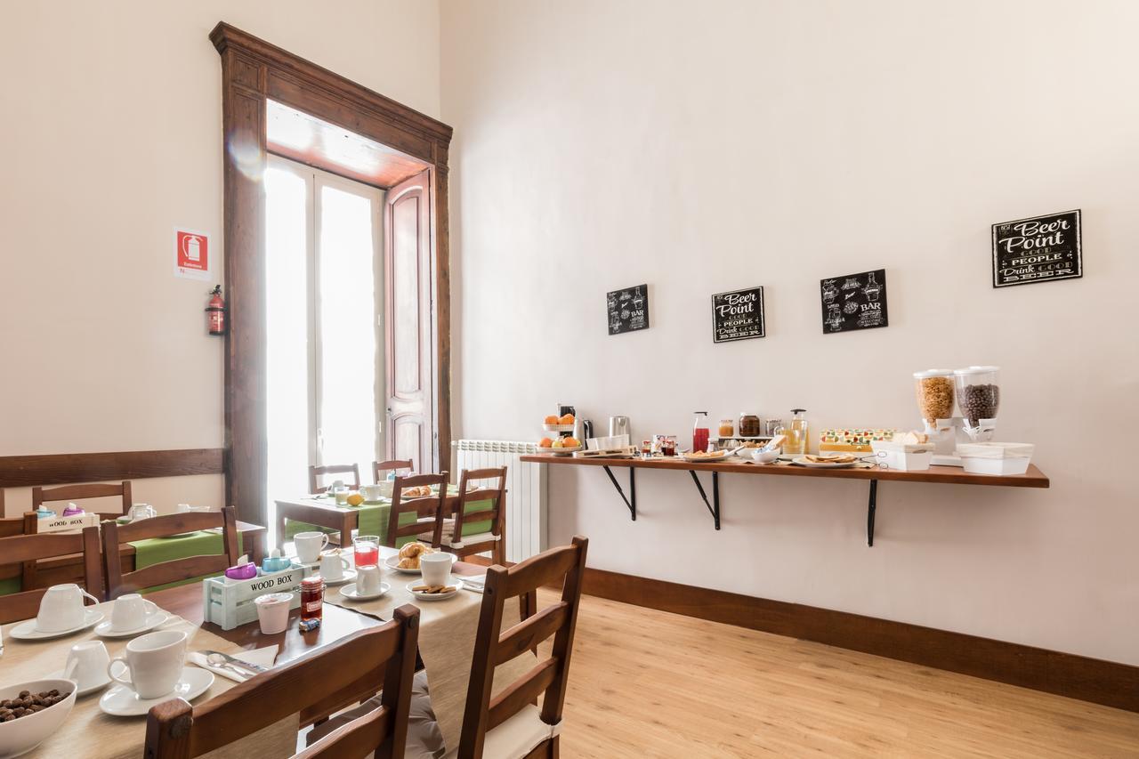 Opera Home Неаполь Екстер'єр фото