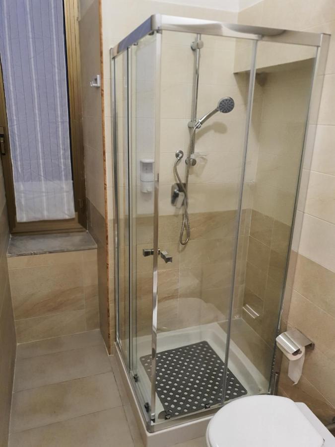 Opera Home Неаполь Екстер'єр фото
