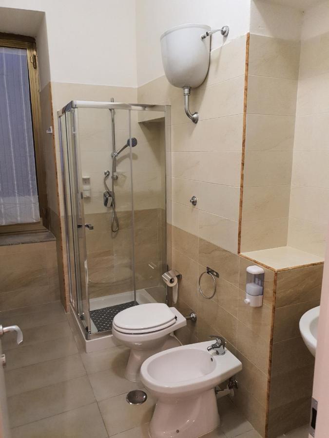 Opera Home Неаполь Екстер'єр фото